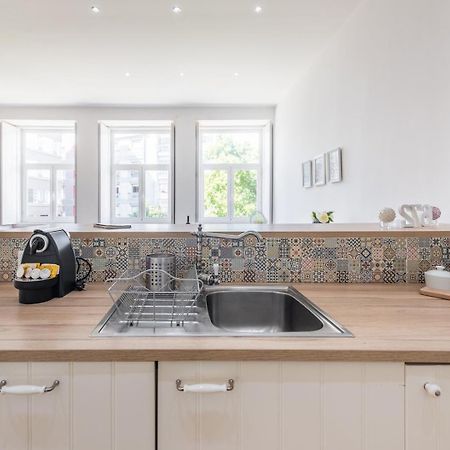 Guestready - Cityscape Coastal Flat Porto Zewnętrze zdjęcie